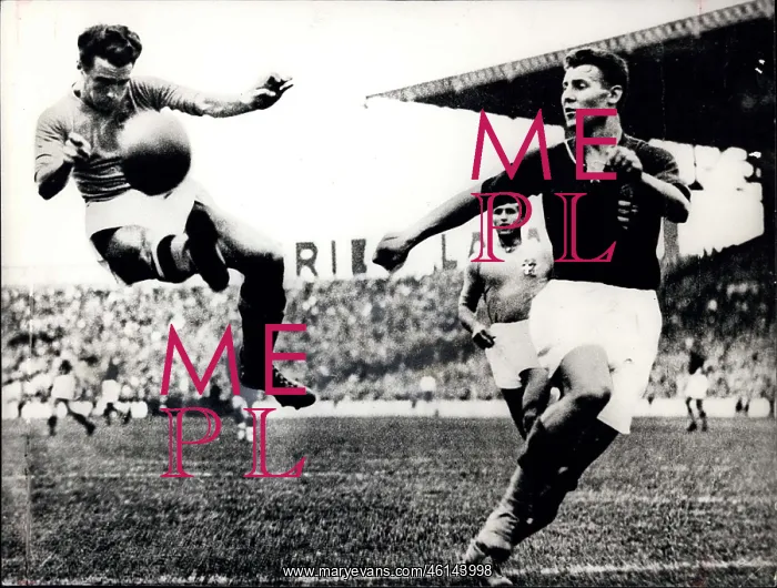 : Rugby - Soccer : Rugby - Soccer