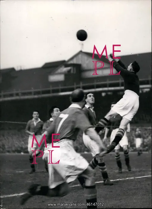 : Rugby - Soccer : Rugby - Soccer