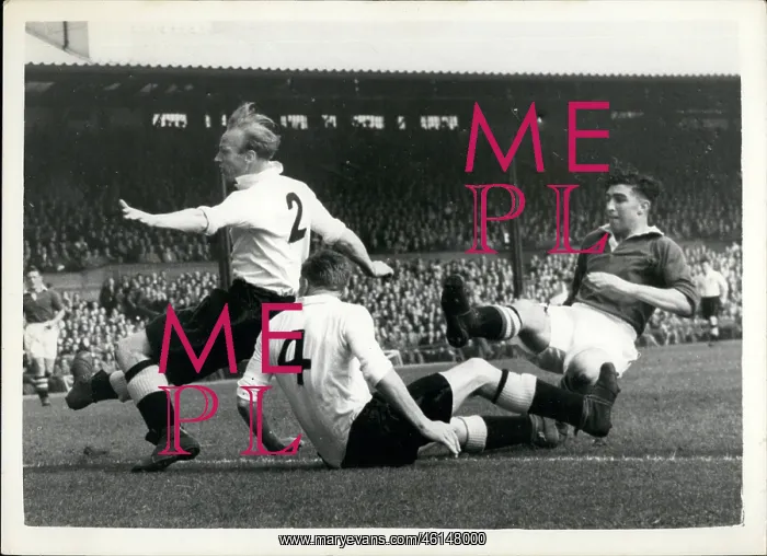 : Rugby - Soccer : Rugby - Soccer