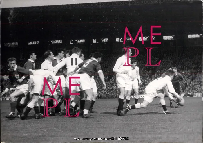 : Rugby - Soccer : Rugby - Soccer