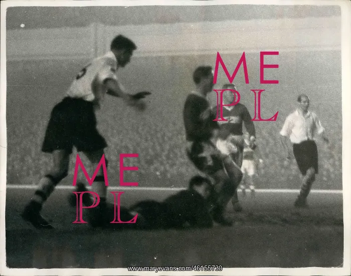 : Rugby - Soccer : Rugby - Soccer