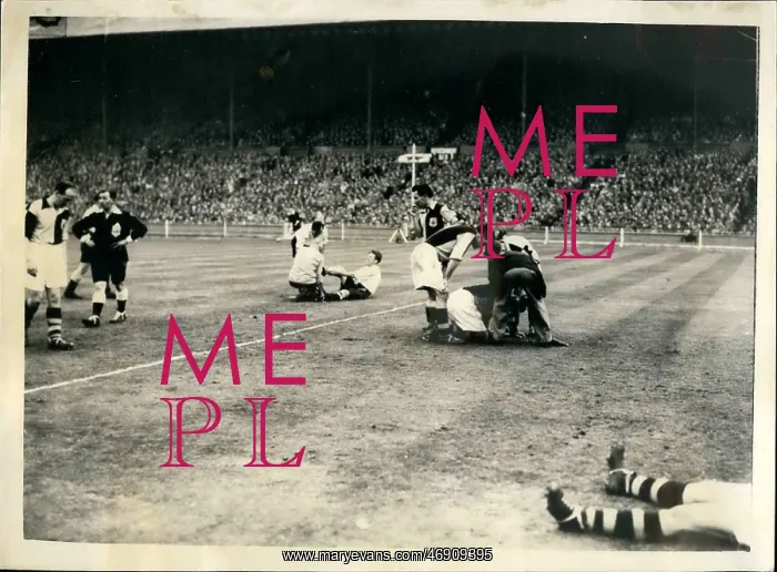 : Rugby - Soccer : Rugby - Soccer