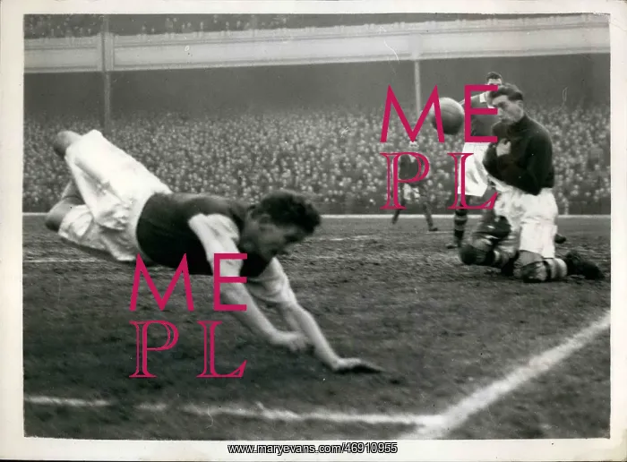: Rugby - Soccer : Rugby - Soccer