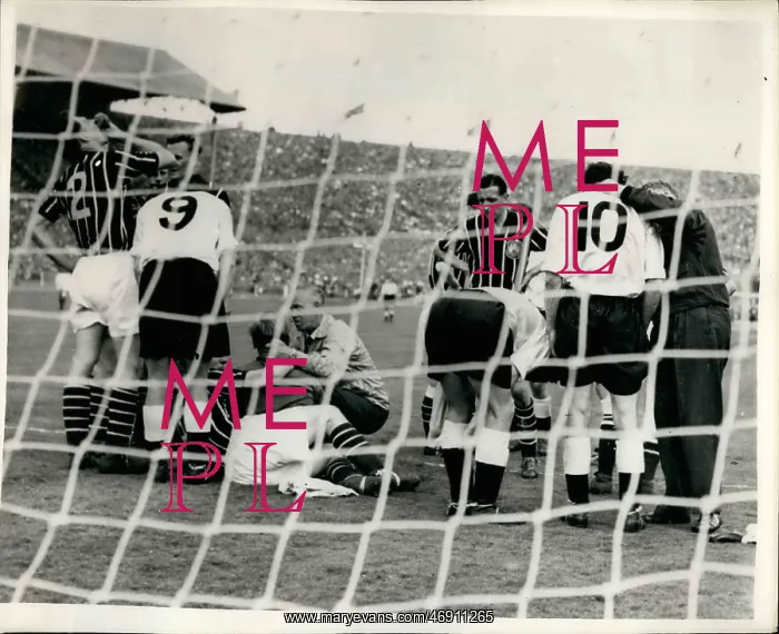 : Rugby - Soccer : Rugby - Soccer