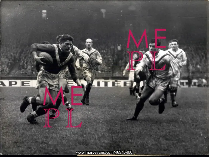 : Rugby - Soccer : Rugby - Soccer