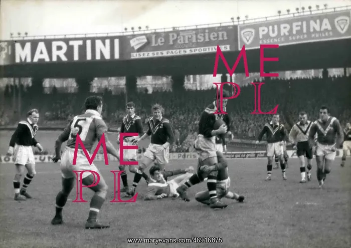 : Rugby - Soccer : Rugby - Soccer