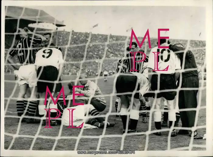 : Rugby - Soccer : Rugby - Soccer