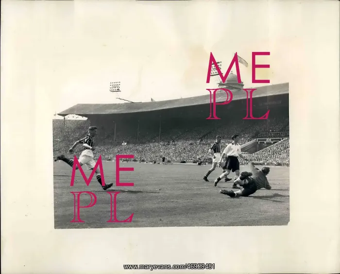 : Rugby - Soccer : Rugby - Soccer