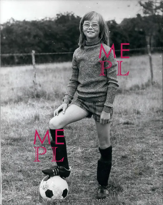: Rugby - Soccer : Rugby - Soccer