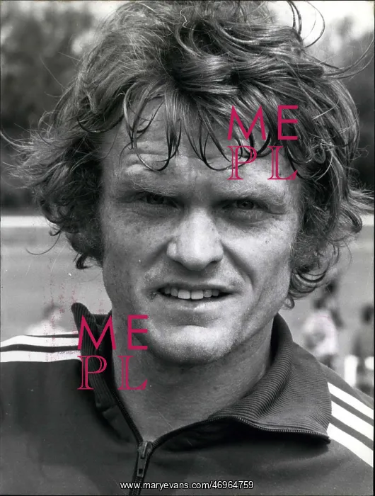 : Rugby - Soccer : Rugby - Soccer