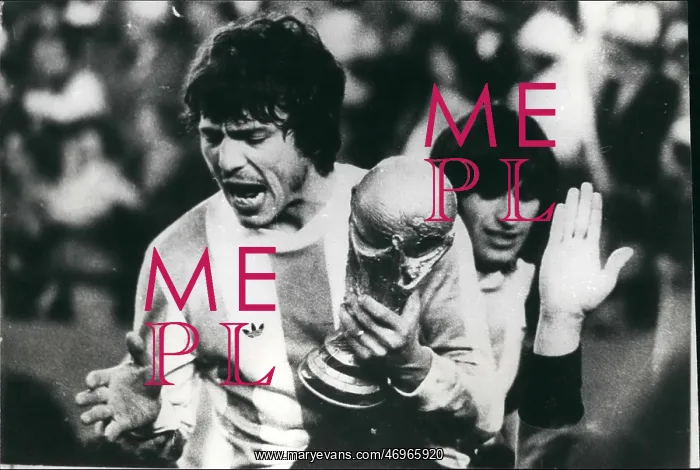: Rugby - Soccer : Rugby - Soccer