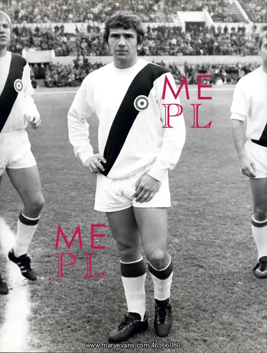 : Rugby - Soccer : Rugby - Soccer