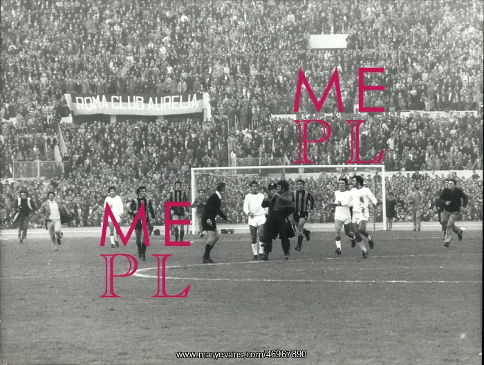 : Rugby - Soccer : Rugby - Soccer
