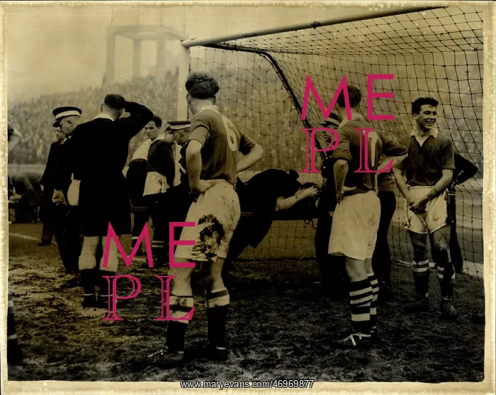 : Rugby - Soccer : Rugby - Soccer
