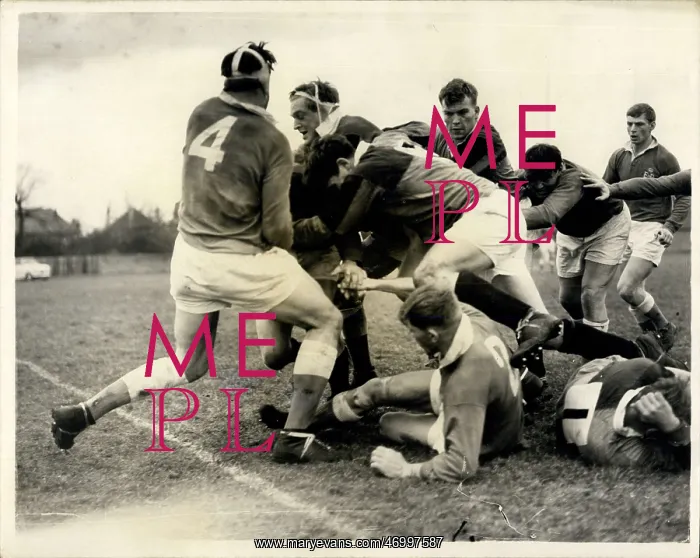 : Rugby - Soccer : Rugby - Soccer
