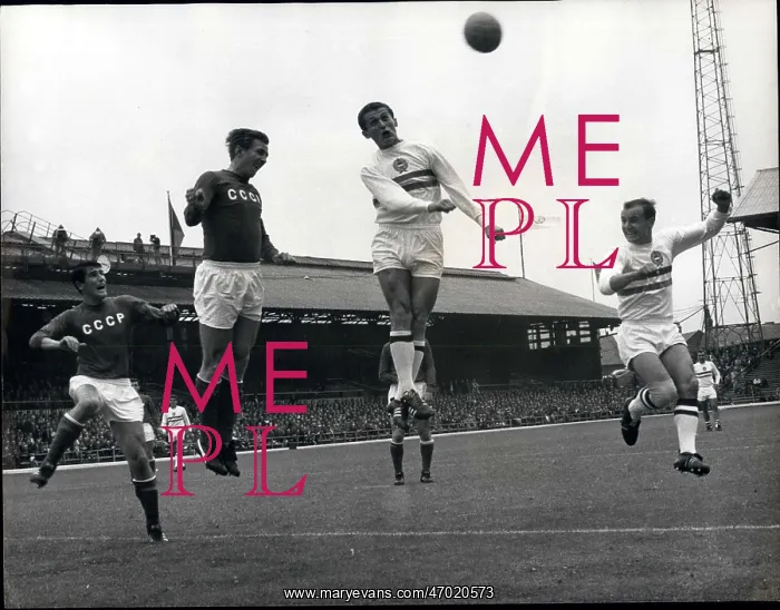 : Rugby - Soccer : Rugby - Soccer