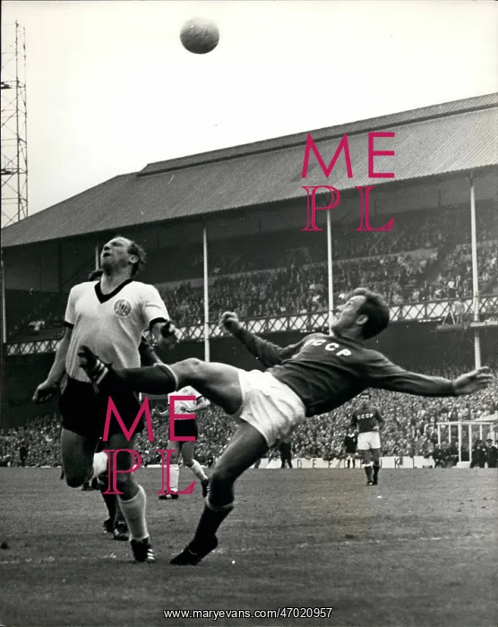 : Rugby - Soccer : Rugby - Soccer