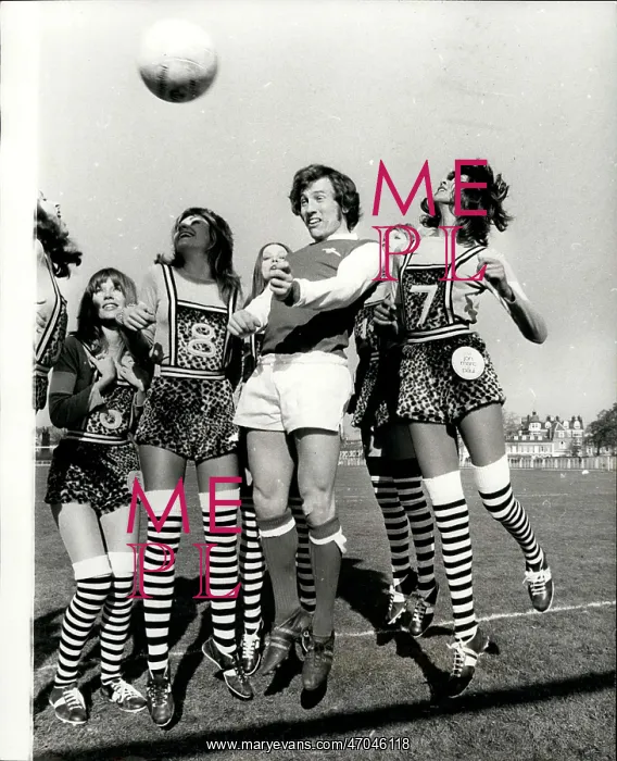 : Rugby - Soccer : Rugby - Soccer