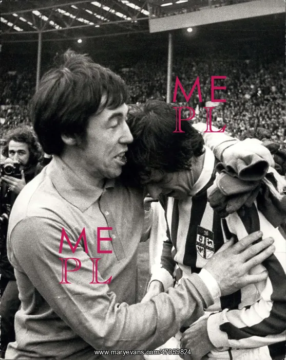 : Rugby - Soccer : Rugby - Soccer