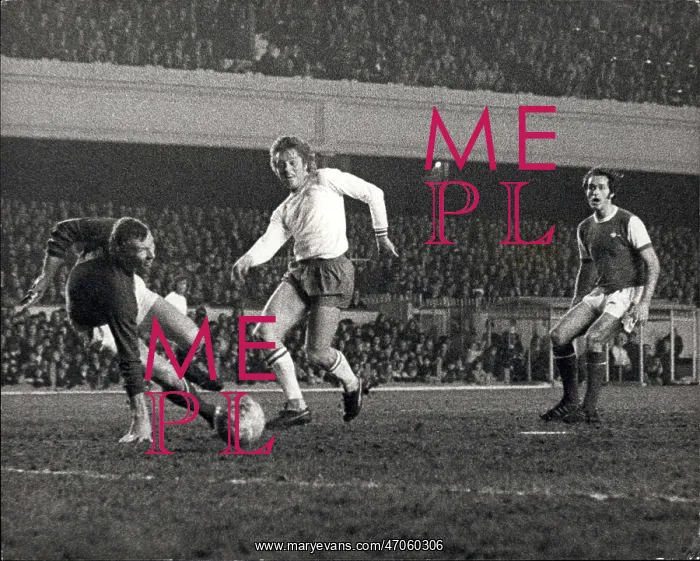 : Rugby - Soccer : Rugby - Soccer