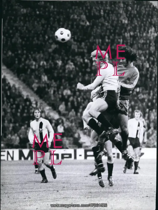 : Rugby - Soccer : Rugby - Soccer