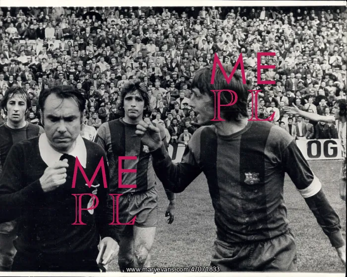 : Rugby - Soccer : Rugby - Soccer