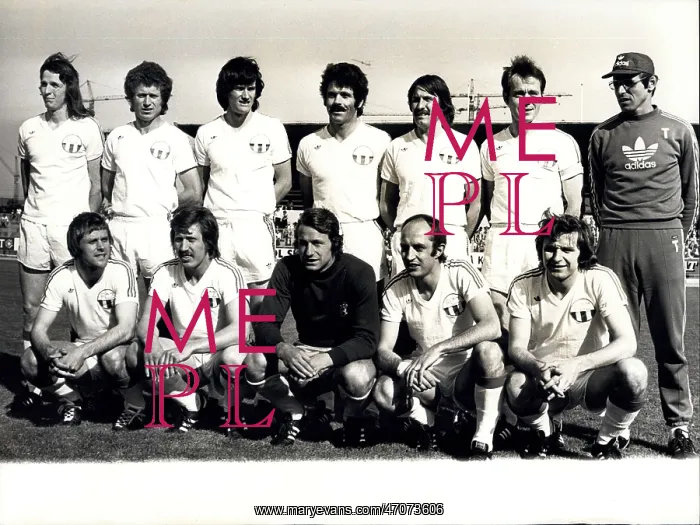 : Rugby - Soccer : Rugby - Soccer