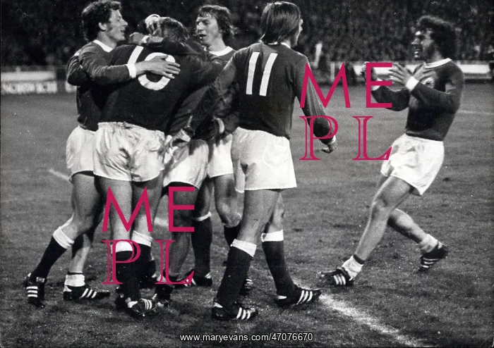: Rugby - Soccer : Rugby - Soccer