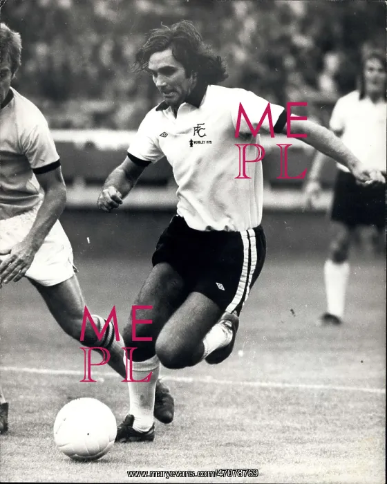 : Rugby - Soccer : Rugby - Soccer