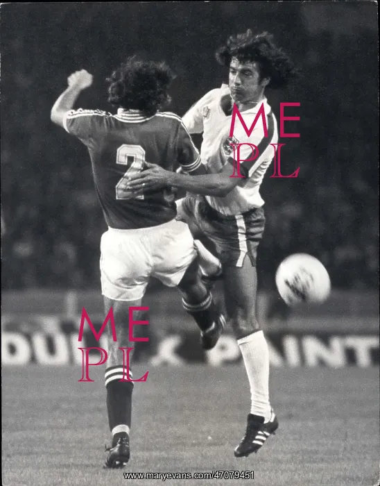: Rugby - Soccer : Rugby - Soccer