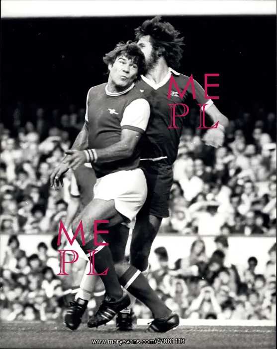 : Rugby - Soccer : Rugby - Soccer