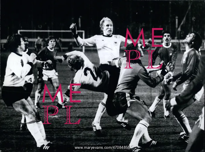 : Rugby - Soccer : Rugby - Soccer