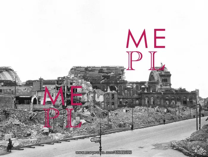 : Ruin of the Anhalter Station in Berlin, 1945 : Ruin of the Anhalter Station in Berlin, 1945