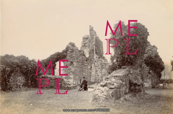 : Ruined medieval building, North Wales : Ruined medieval building, North Wales