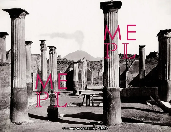 : Ruins at Pompeii, with Mount Vesuvius in the background : Ruins at Pompeii, with Mount Vesuvius in the background