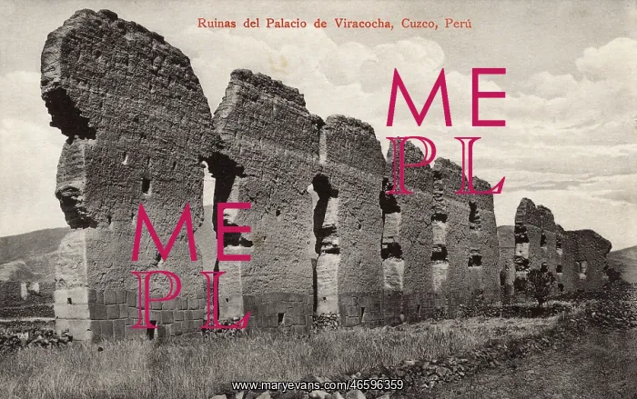 : Ruins of the Wiracocha Temple at Raqch'i, Peru : Ruins of the Wiracocha Temple at Raqch'i, Peru
