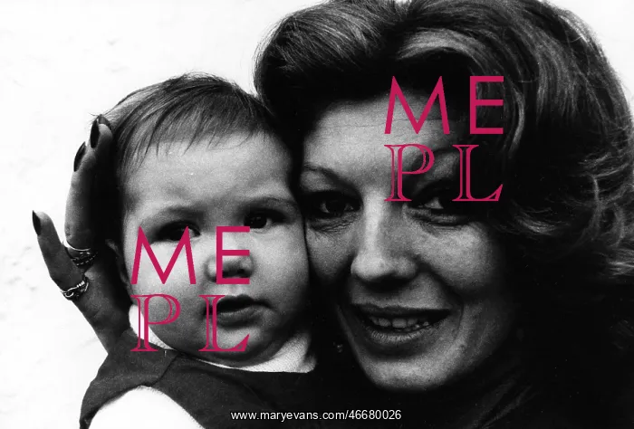 : Rula Lenska and her daughter : Rula Lenska and her daughter
