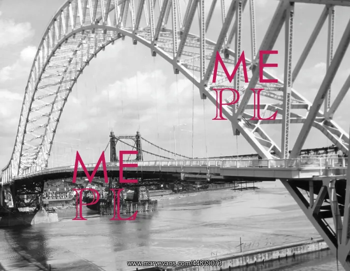 : RUNCORN-WIDNES BRIDGE : RUNCORN-WIDNES BRIDGE