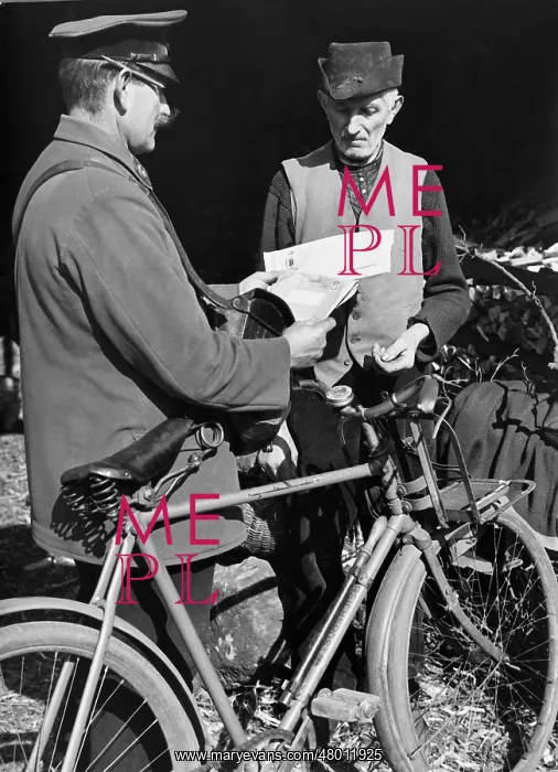: Rural postman during the letter delivery, 1936 : Rural postman during the letter delivery, 1936