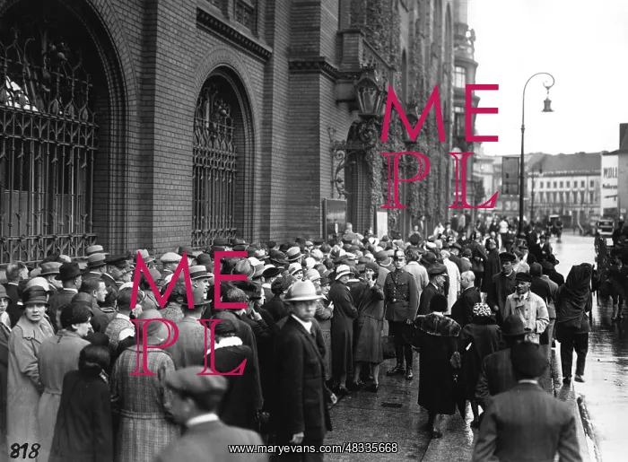  : Rush of depositors, 1931