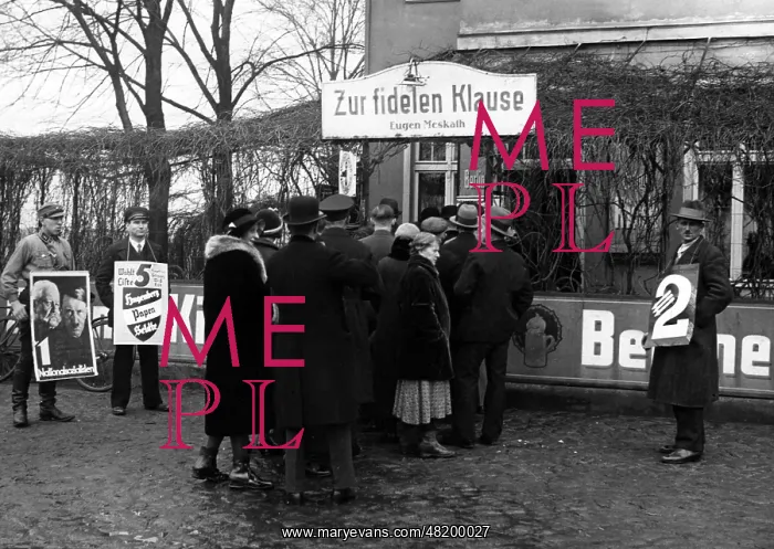 : Rush at a polling station, 1933 : Rush at a polling station, 1933