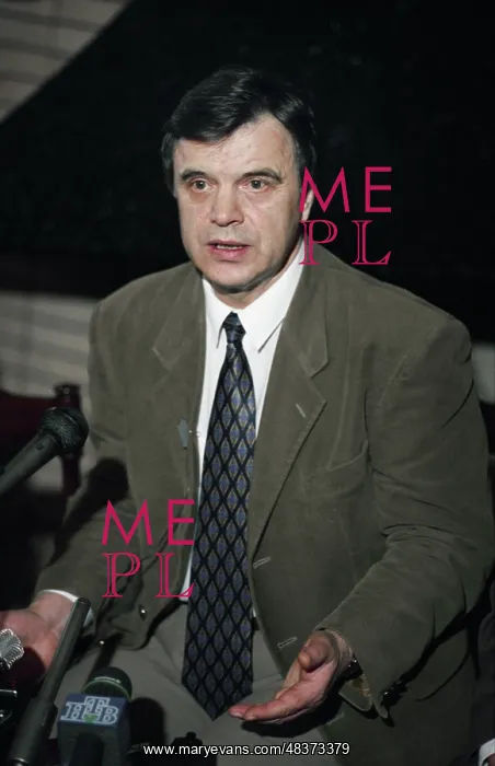 : Ruslan Khasbulatov : Ruslan Khasbulatov