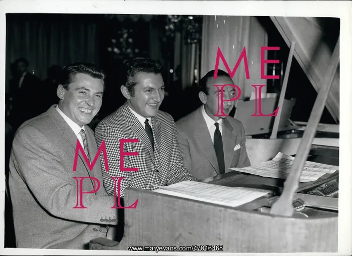 : Russ Conway, Liberace and Stanley Black, Variety Club event : Russ Conway, Liberace and Stanley Black, Variety Club event