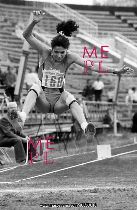 : Russian athlete Yolanda Chen, 1993 : Russian athlete Yolanda Chen, 1993