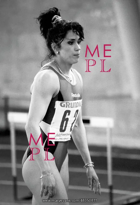 : Russian athlete Yolanda Chen, 1995 : Russian athlete Yolanda Chen, 1995