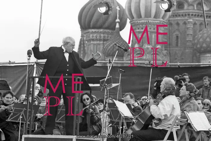 : Russian conductor Mstislav Rostropovich in Red Square, 1993 : Russian conductor Mstislav Rostropovich in Red Square, 1993