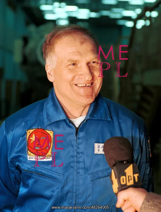 : Russian cosmonaut Viktor Afanasyev, 1999 : Russian cosmonaut Viktor Afanasyev, 1999
