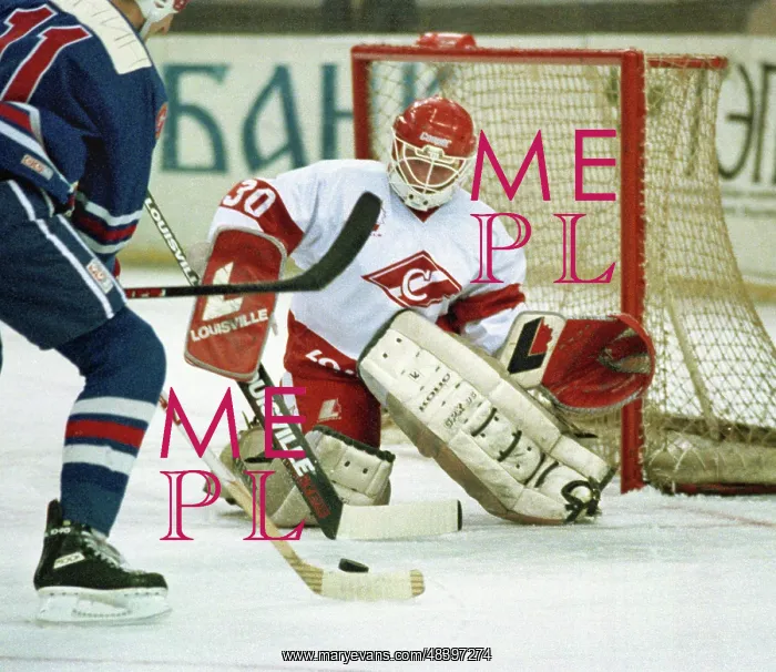 : Russian goalie Oleg Shevtsov, 2000 : Russian goalie Oleg Shevtsov, 2000