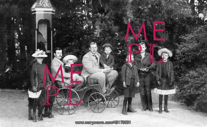 : Russian and Greek royal cousins : Russian and Greek royal cousins