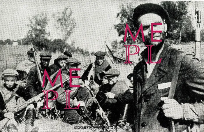 : Russian guerrillas defending against German invasion, WW2 : Russian guerrillas defending against German invasion, WW2